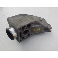 Вито w639 2 , 2 cdi лапа двигателя a6462230004