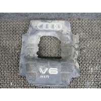 Декоративная крышка двигателя Audi A6 1998 078103927p
