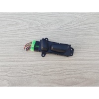 кнопка регулировки сиденья JEEP GRAND CHEROKEE (WJ) 1999-2003 JEEP GRAND CHEROKEE (WJ) 1999-2003 04601756AB, Совместимые OEM номера 04601756AB,4601756AB