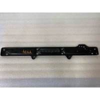 распорка стоек Audi A6 C8 2020 4K0803145