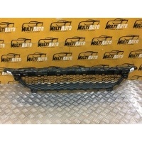 Решетка в бампер Перед. Mercedes C-Classe W205 2018-2020 a2058856204