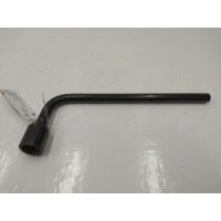 Ключ колесный (балонный) Renault Kangoo 2005 8200547534