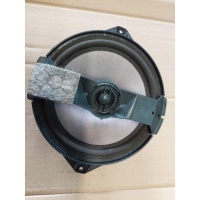 Audi a4 b5 динамик задняя седан оригинальный 8d5035401b ок fv