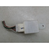 реле поворотов Mazda 6 (2002 - 2007) 2003 GJ6A66830