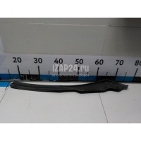 Уплотнитель капота Honda CR-V (2007 - 2012) 74146SWAA00
