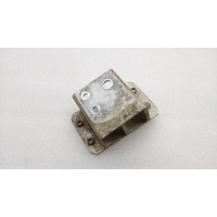 Кронштейн усилителя бампера Toyota RAV4 30 ACA31 2007 5832342010