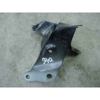 Кронштейн крепления крыла переднего правого Audi A7 2012 4G8821136D