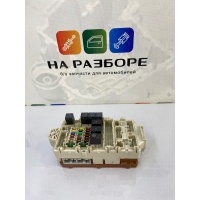 блок предохранителей Mitsubishi Outlander CU2W 2007 MR587873