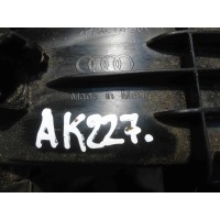 Коллектор впускной Audi Q5 2017 06L133201BA