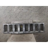 решетка радиатора ХРОМ. Jeep Grand Cherokee ZJ 1994 55054889,55054890