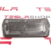 Демпферная пластина крепления номерного знака Tesla Model S 2014 1061912-00-C