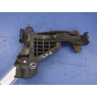 Кронштейн крепления заднего бампера Audi A6 C4 1995 4A0807483