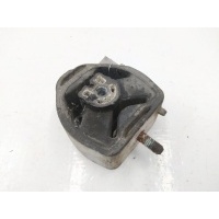 Подушка крепления КПП Volkswagen Passat B5 1997 8D0399151H