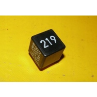 Реле 219 audi a4 b6 a6 c5 443951253aa