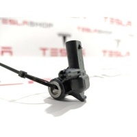 Датчик удара Tesla Model 3 2019 1036761-00-A