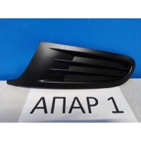 Заглушка противотуманной фары левая Volkswagen Golf 6 2009-2013 5K0853665A 9B9
