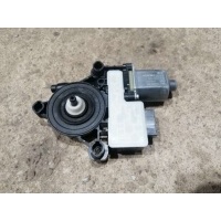 Моторчик стеклоподъемника задний левый Skoda Octavia A7 2015 5Q0959811A