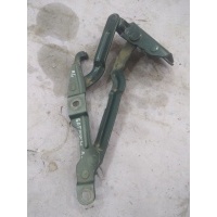 Петля крышки багажника Audi A4 b5 8d5827301a