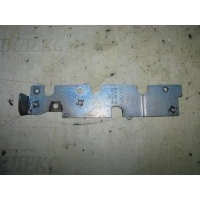 кронштейн (сопут. товар) VW Passat (B7) 2011-2015 2012 03C253197N
