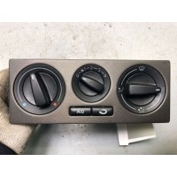 Блок управления печки/климат-контроля Volkswagen Bora 1998 1J0820045G