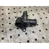 Фланец (тройник) системы охлаждения Volkswagen Passat 5 2002 06B121132D