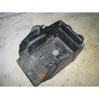 крепление акб (корпус/подставка) Land Rover Freelander 2 2007> 2007 LR004073