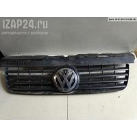 Решетка радиатора Volkswagen Transporter 5 2003 7H0853653