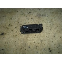 кронштейн Land Rover Freelander 2 2007> 2007 LR000909