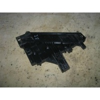 кронштейн фары Land Rover Freelander 2 2007> 2007 LR001542