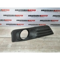 Решетка противотуманной фары левая FORD Focus 2 1337349