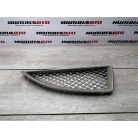Решетка радиатора MITSUBISHI Lancer 9 MN161114
