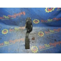 педаль газа Volkswagen Passat B5+ 8D1723523L