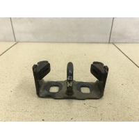 Ответная часть замка багажника RENAULT Duster 2012> 905702697R