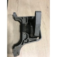 Mazda 3 bl b38m39060b подушка двигателя оригинал