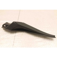 Накладка жабо правая Renault Megane III 2009-2016 668620007R
