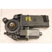 Моторчик стеклоподъемника переднего правого Renault Megane III 2009-2016 807309629R