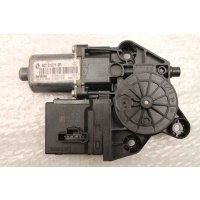 Моторчик стеклоподъемника переднего левого Renault Megane III 2009-2016 807310719R