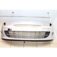 Бампер передний Renault Megane III 2009-2012 Рисутствуют 620220035R
