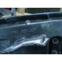 Крепление фары левой Audi Q5 2012 8R0805607B