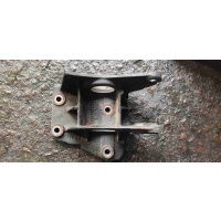 Кронштейн полуоси Renault Master 2 2002 8200027177