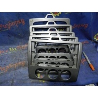 накладка торпеды Ford Focus 2 1509715