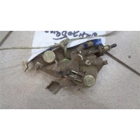 Замок лючка бензобака Mazda MPV LW 1999-2006 1999 LC6256890C