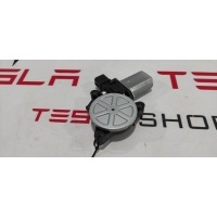 Двигатель электролюка Tesla Model S 2015 1006361-00-B