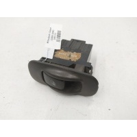 Кнопка управления стеклоподъемниками Mitsubishi Galant (1993-1996) 1995 MB966951