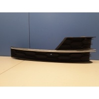 Решётка в бампер правая Skoda Octavia A7 2013-2020 5E0807682G9B9