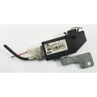 Усилитель антенный мерседес мл w163 a1638200089