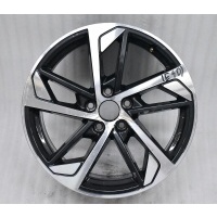 Audi a3 s3 8v0 7 , 5x18 et51 5x112 8v0601025eq