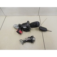 Замок зажигания RENAULT Duster 2012> 487004401R