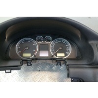 Щиток приборов (приборная панель) Volkswagen Passat B5 2002 3b0920827A
