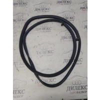 уплотнитель двери Audi A4 (B6) 2000-2006 8e0839911m
